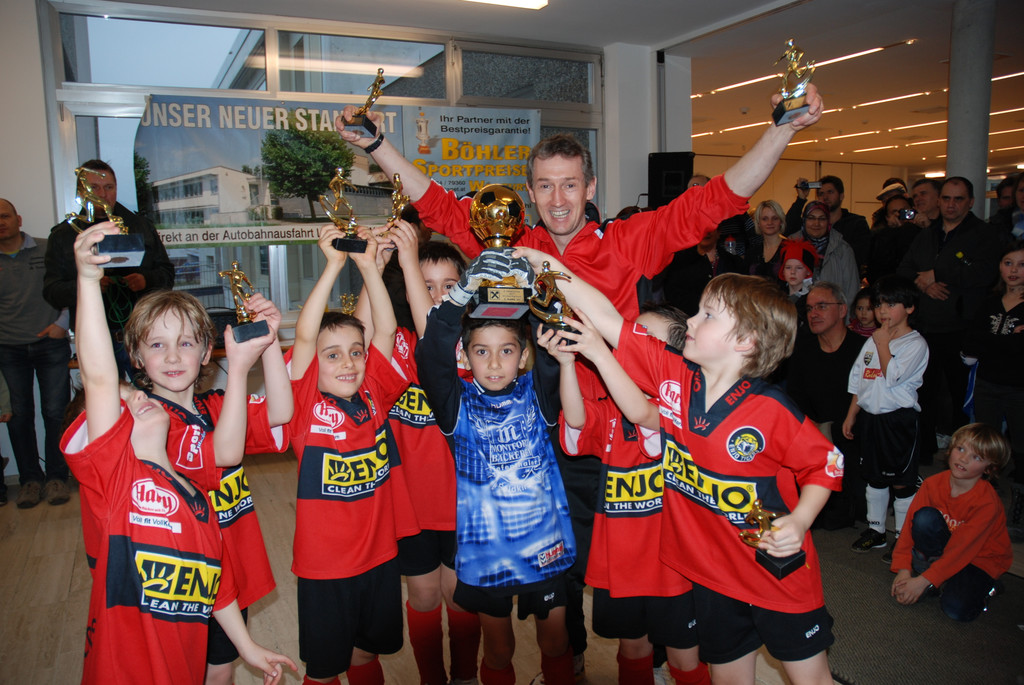 U 7 _15__JPG-1299448173