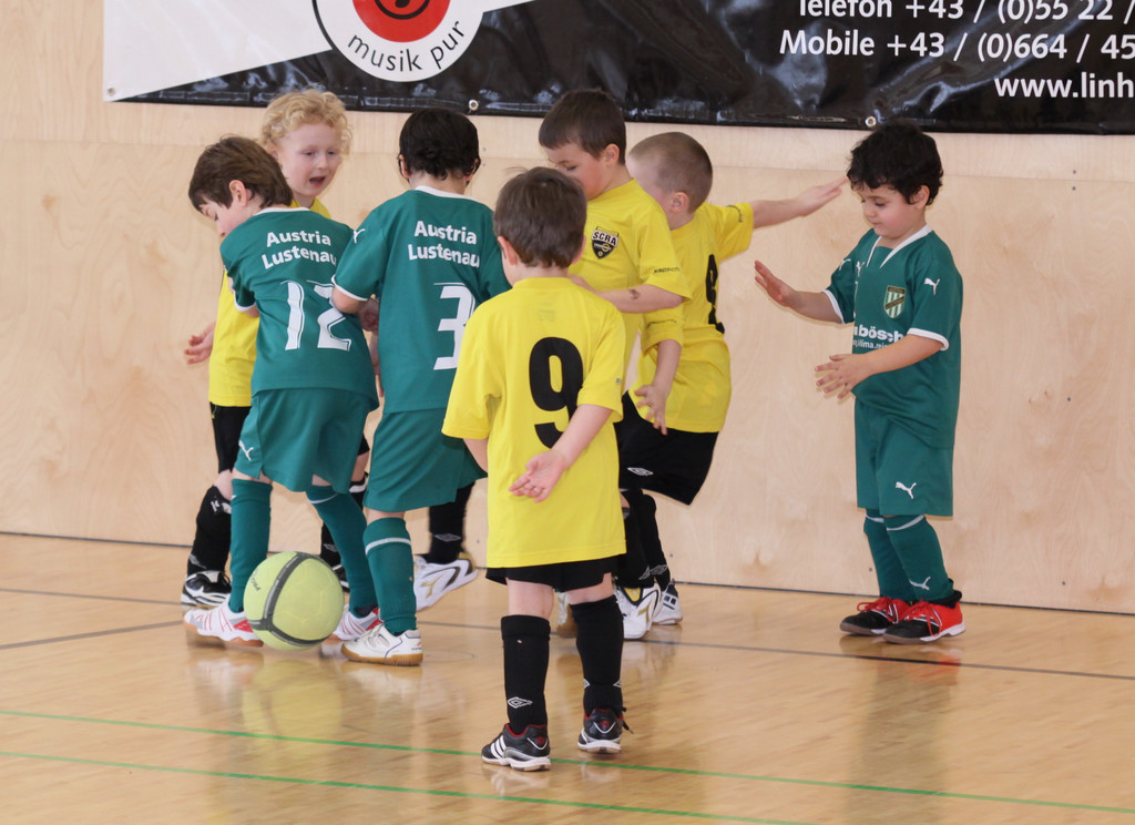 Halle Sonntag RW  011 139_jpg-1299488554