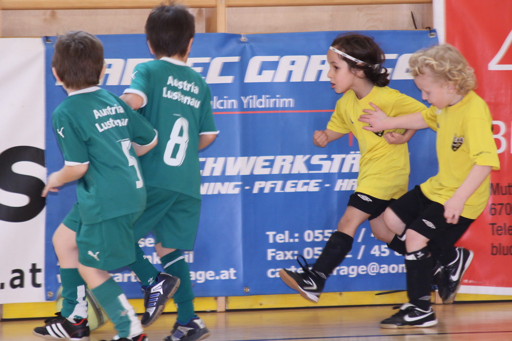 Halle Sonntag RW  011 145_jpg-1299488620