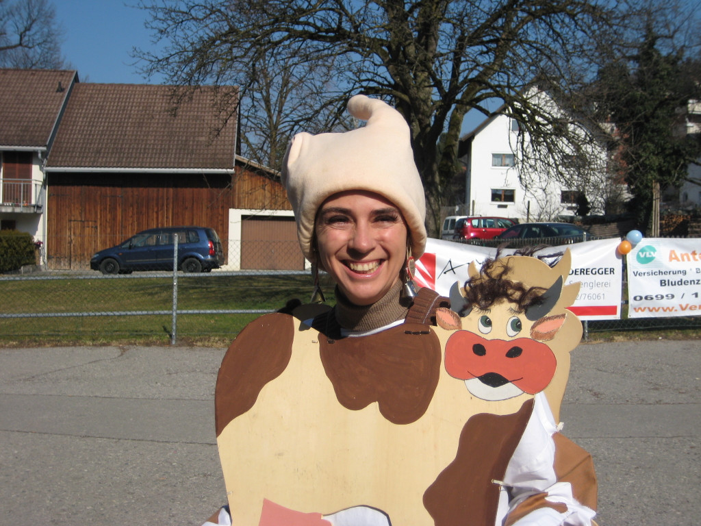 Umzug Tisis 2011 008.jpg