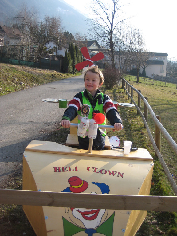 Umzug Tisis 2011 028.jpg