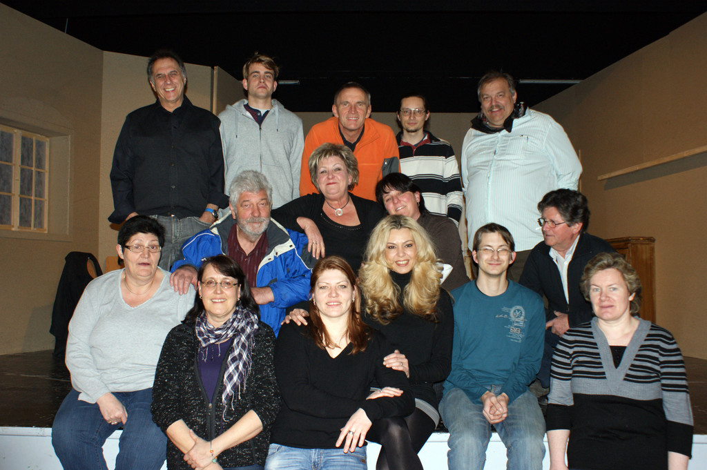 72 Gruppenfoto.jpg
