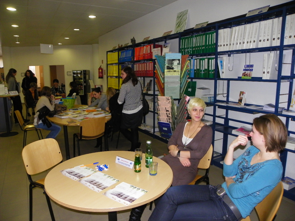 109_5568_JPG-1299888772