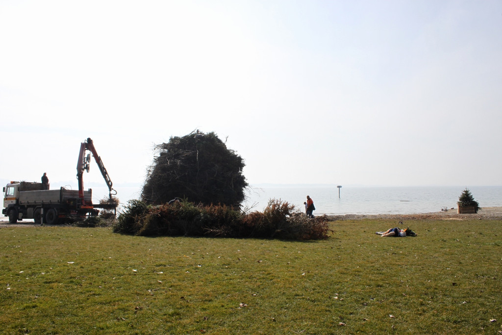 Funkenbauer Lochau an der Arbeit 2011 _11__jpg-1299943542