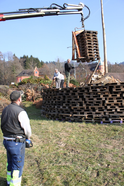 Funkenbauer Lochau an der Arbeit 2011 _19__jpg-1299943721