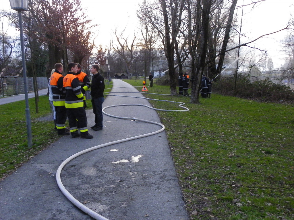 109_7638_JPG-1299971847