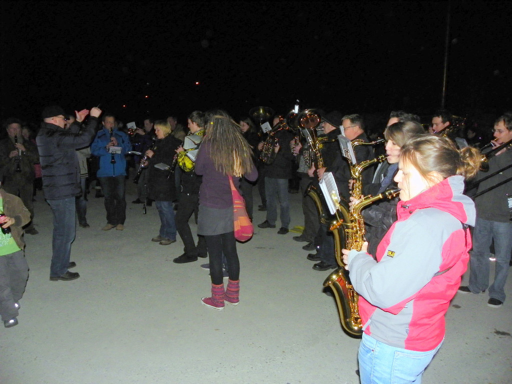 109_7716_JPG-1299975860