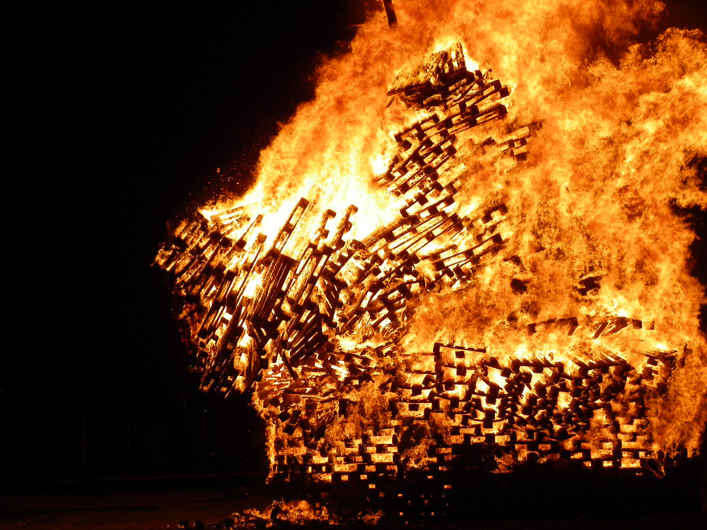 109_7768_JPG-1299975938