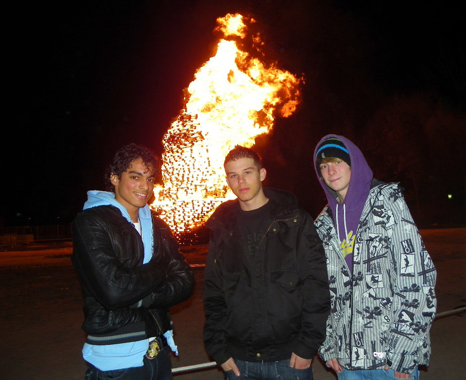 109_7765_JPG-1299975923