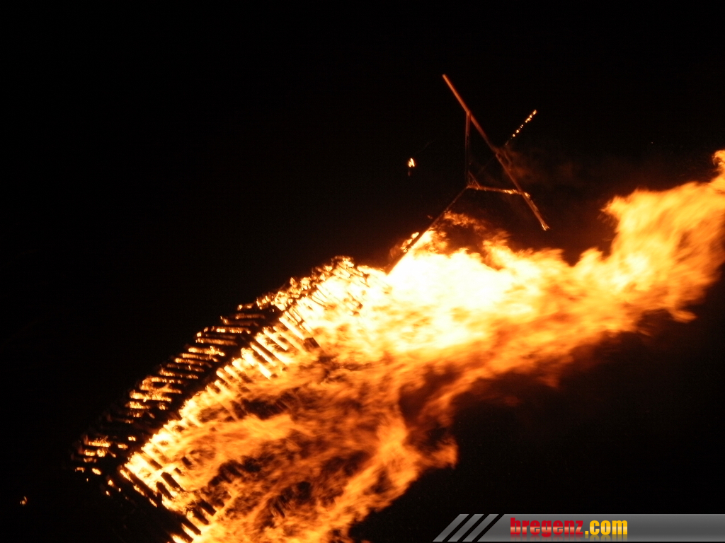 WANN: Samstag, 12.03.2011 | WO: Im Lauteracher Ried | WAS: Auch heuer wieder das traditionelle Funkenabbrennen in Lauterach!