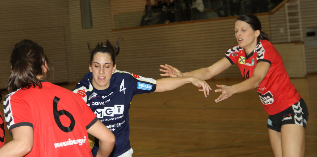Handball 010 006_jpg-1300026649