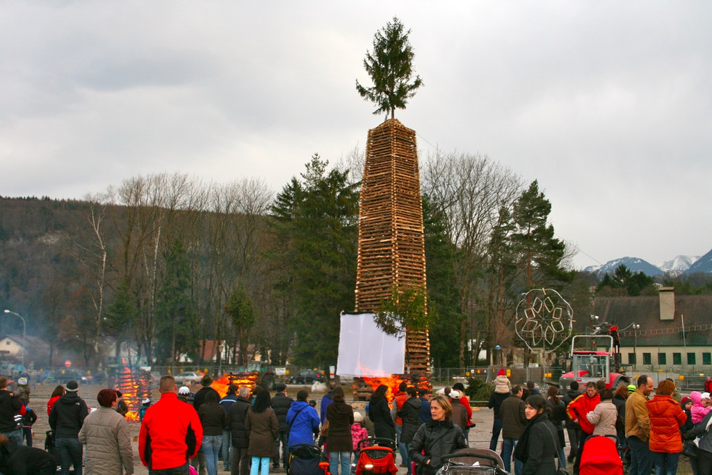 BK_FUNKENOBERAU_jpg-1300038113