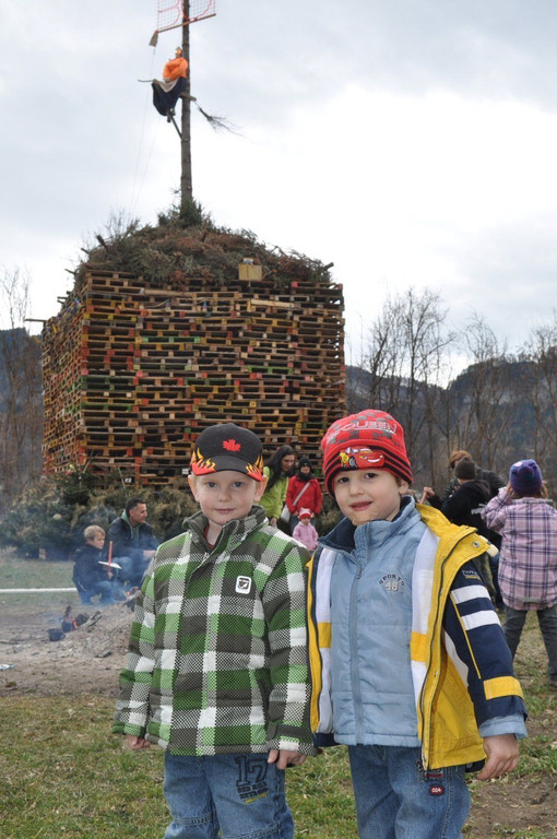 KinderfunkenAltach100.JPG