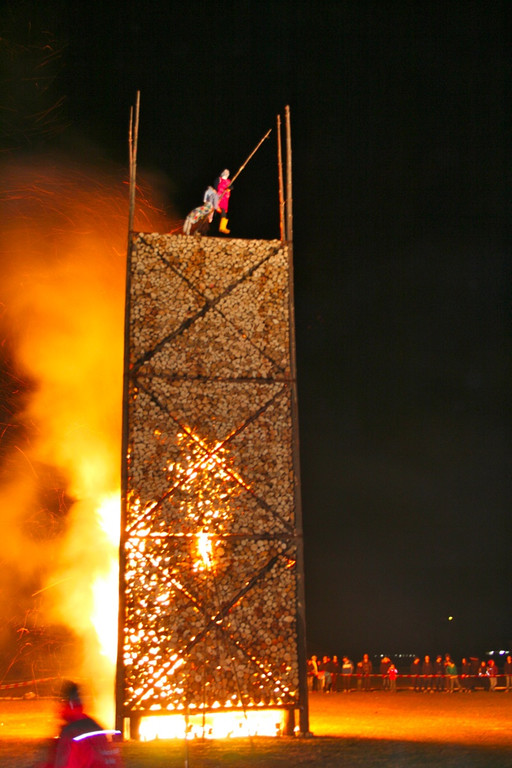 BK_funkennofels2011 16_jpg-1300054308