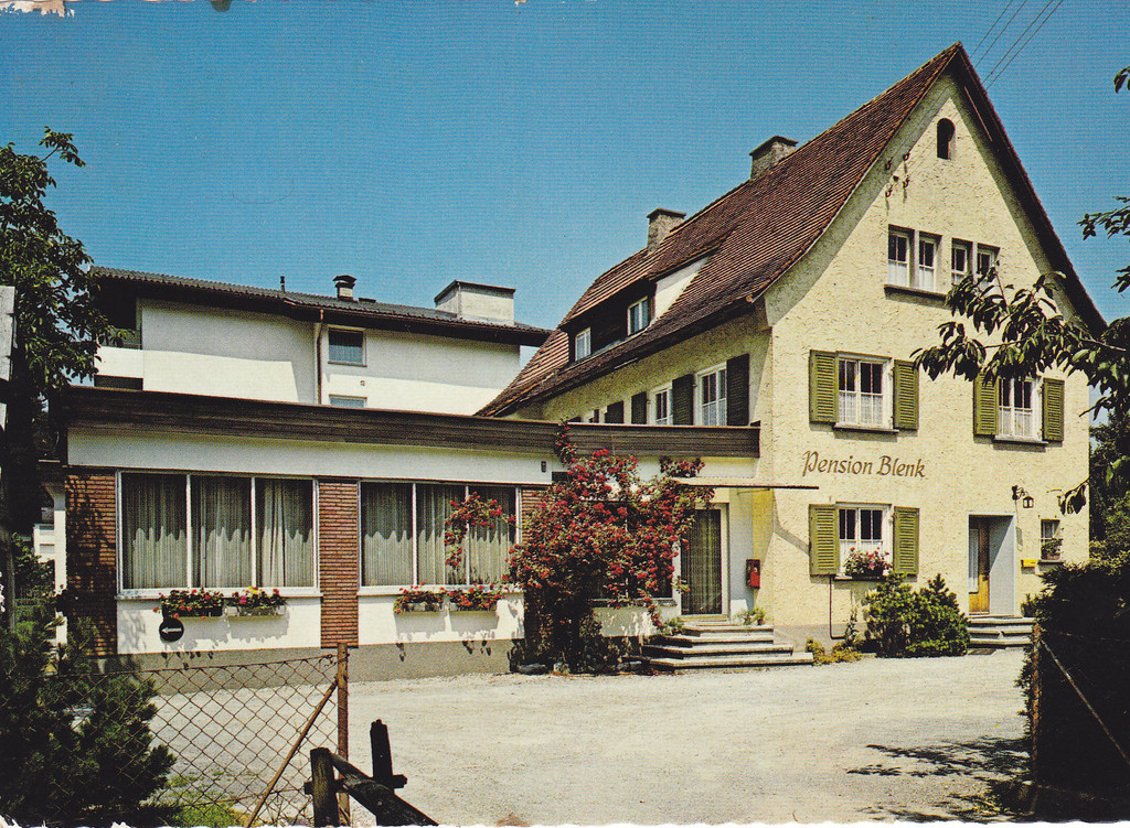 Blenk_jpg-1300114122