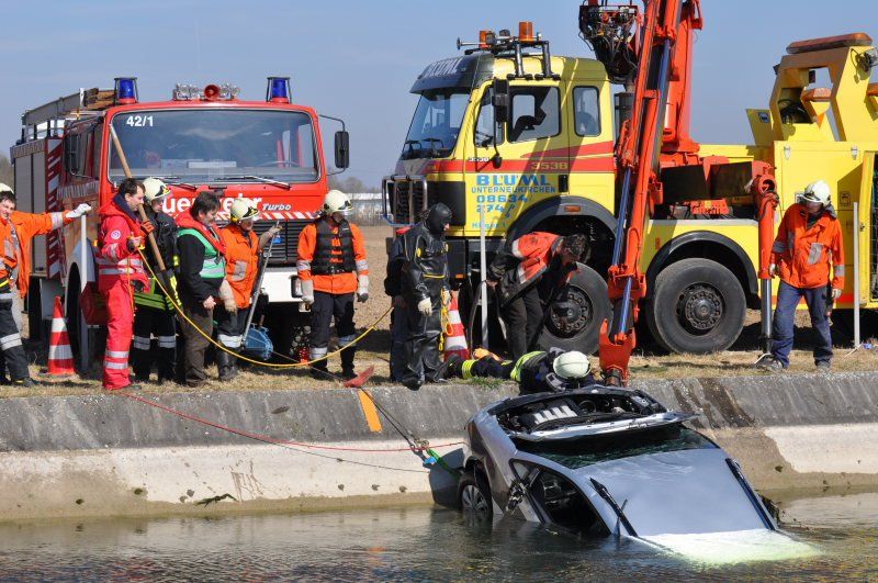 15032011pkwalzfibaktivnews_38.jpg