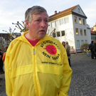 Mahnwache vor dem Landhaus