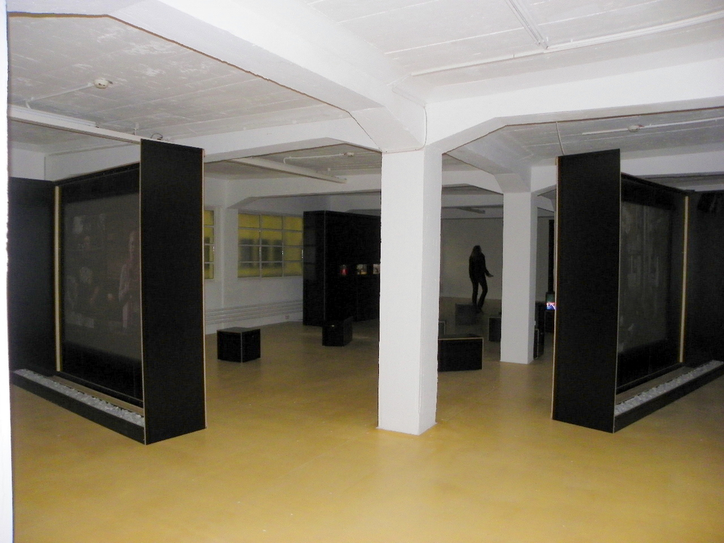 109_7861_JPG-1300318908