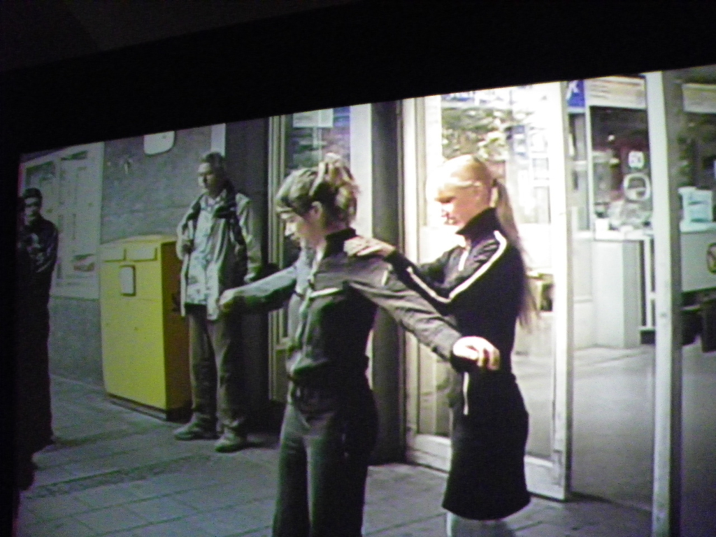 109_7868_JPG-1300318922