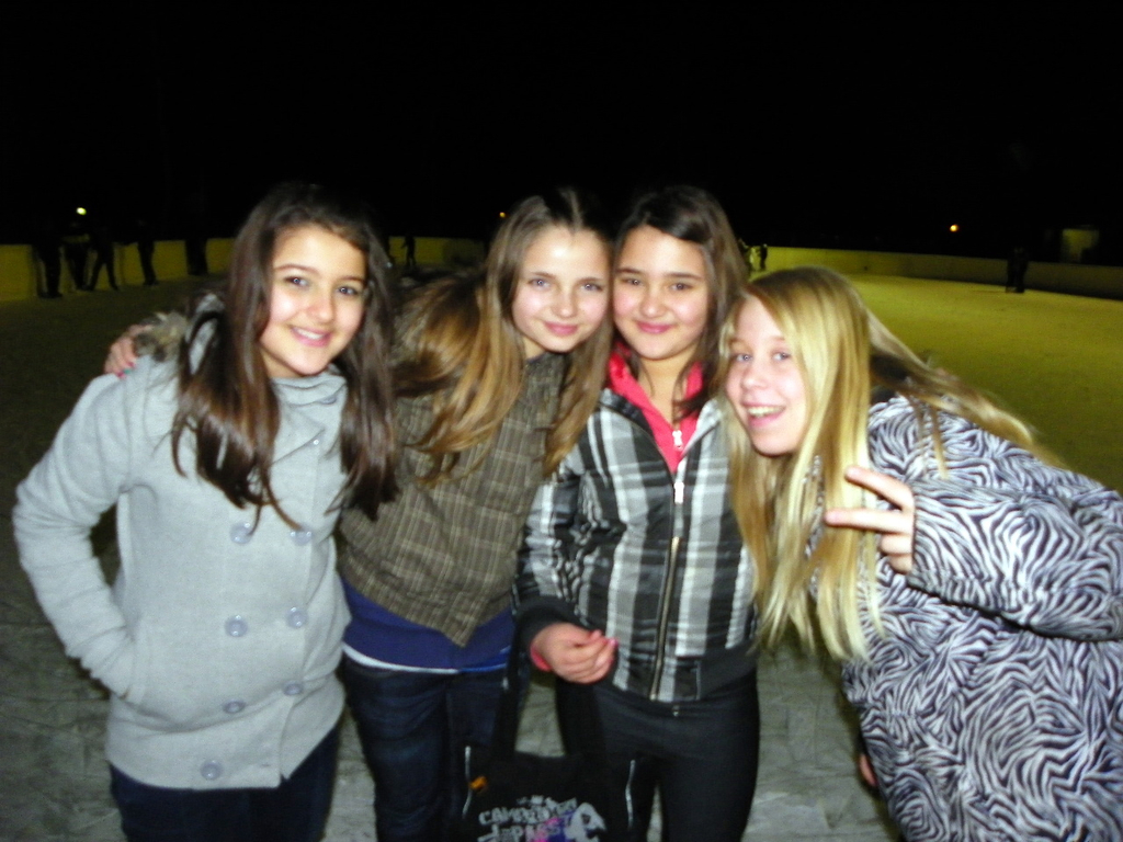 109_0873_jpg-1300400970