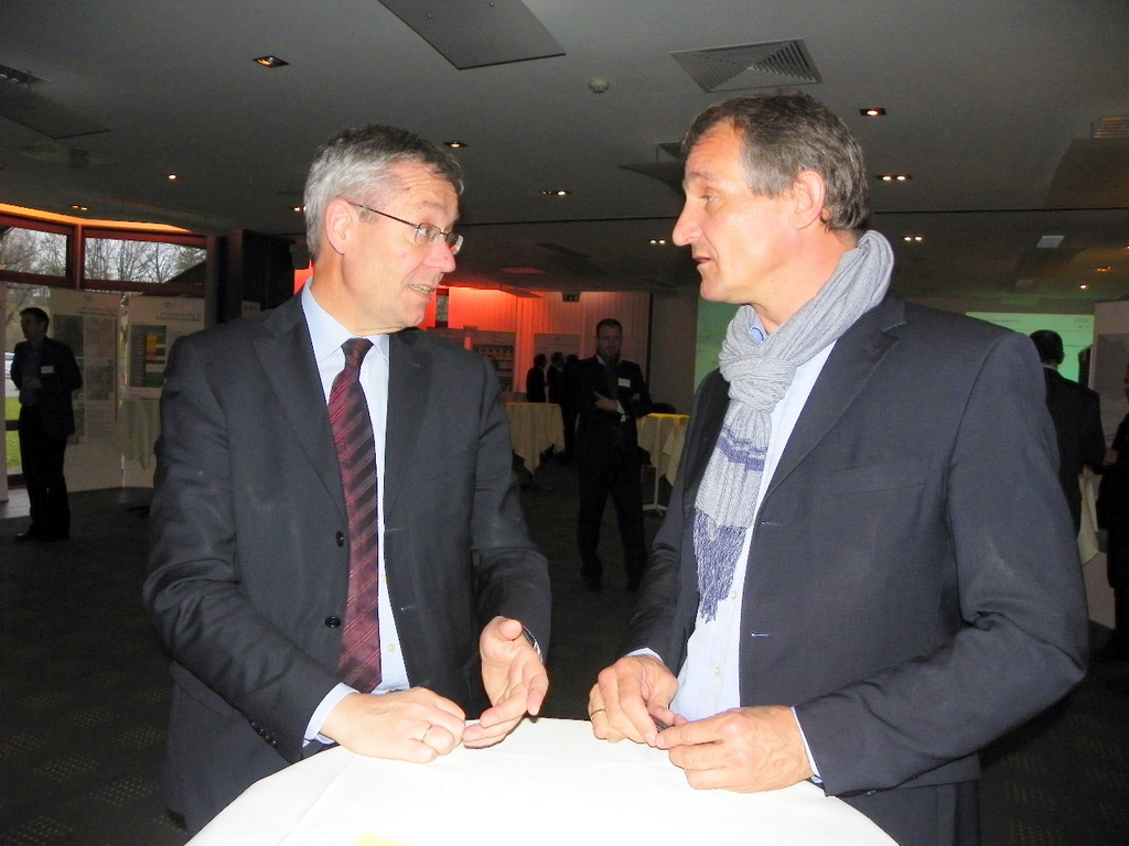 109_8042_JPG-1300411505