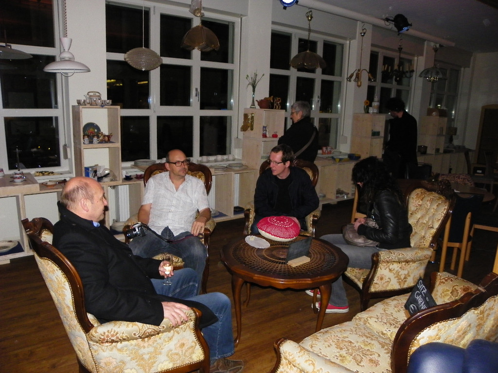 109_8169_JPG-1300496181