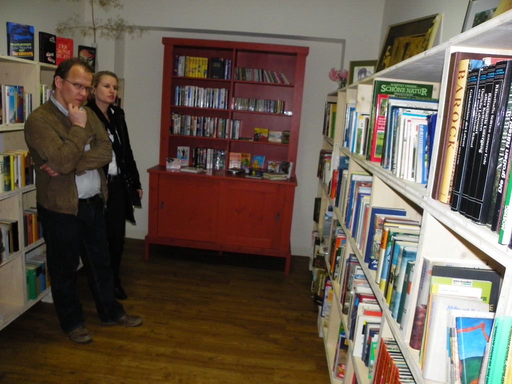 109_8171_JPG-1300496196