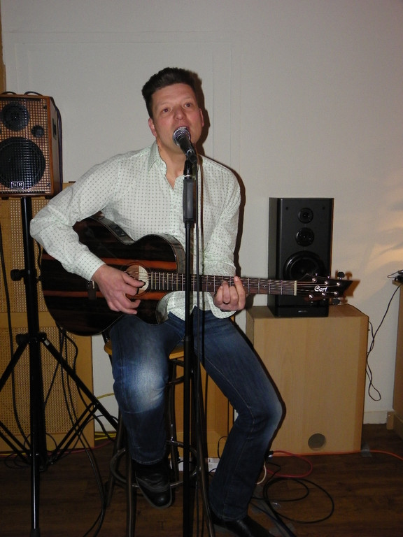 109_8189_JPG-1300496322