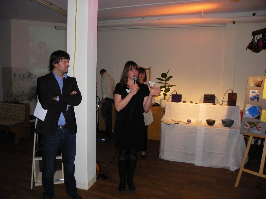 109_8222_JPG-1300496362