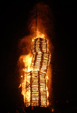 040_JPG-1300509404