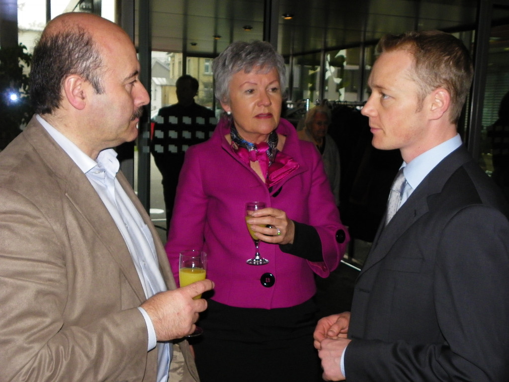 109_8092_JPG-1300533891