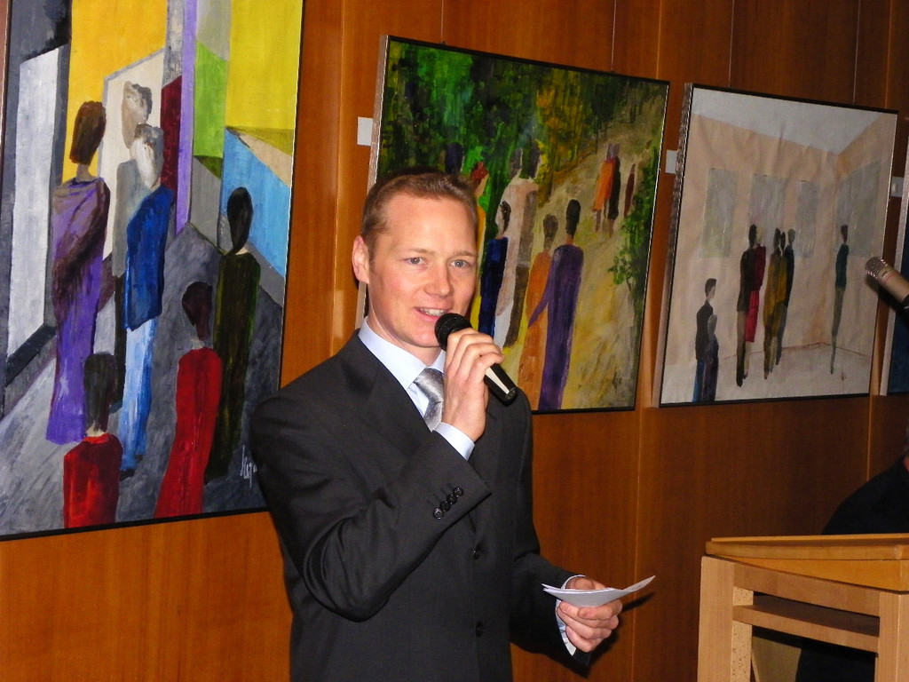 109_8110_JPG-1300533765