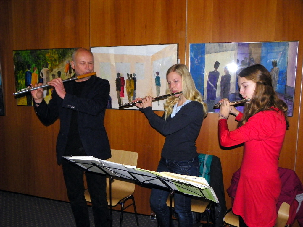 109_8107_JPG-1300533943