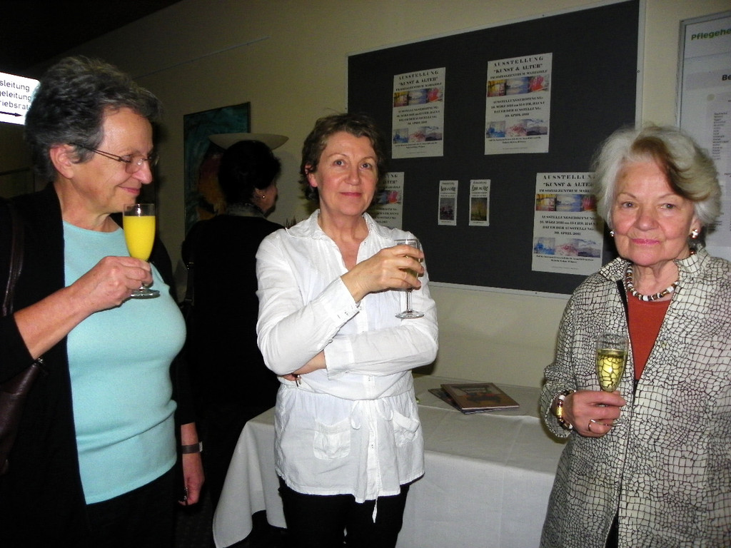 109_8084_JPG-1300533859