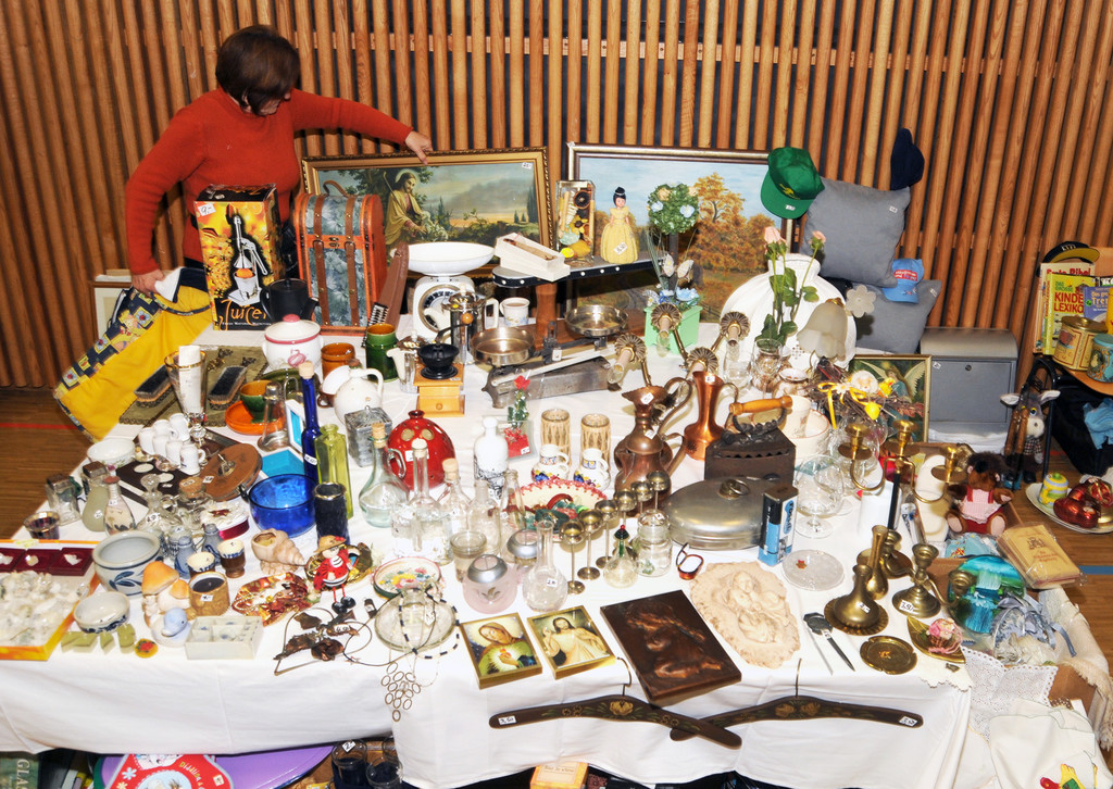 Flohmarkt H__chst 19_03_2011 11_jpg-1300536086