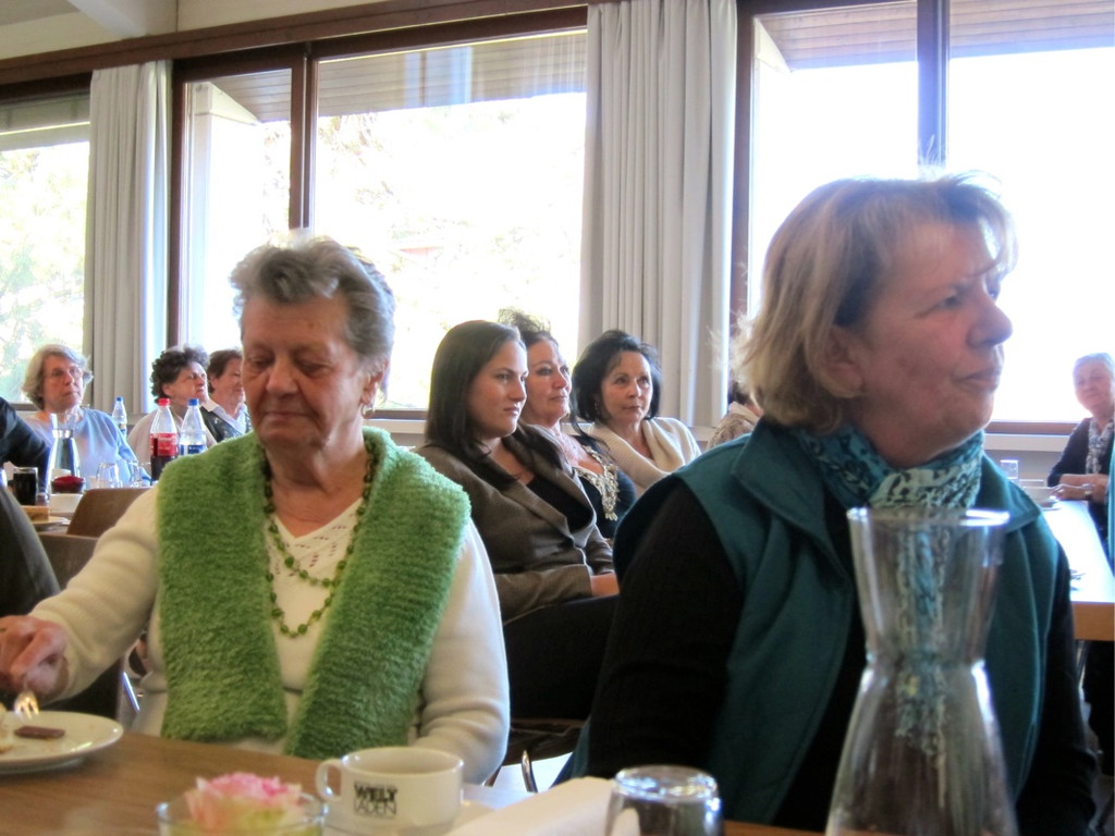 KOE_Modenschau Seniorentreff 4_jpg-1300989412