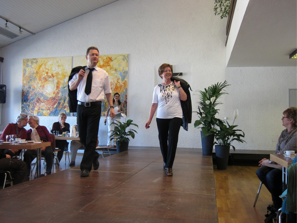 KOE_Modenschau Seniorentreff 25_jpg-1300989559