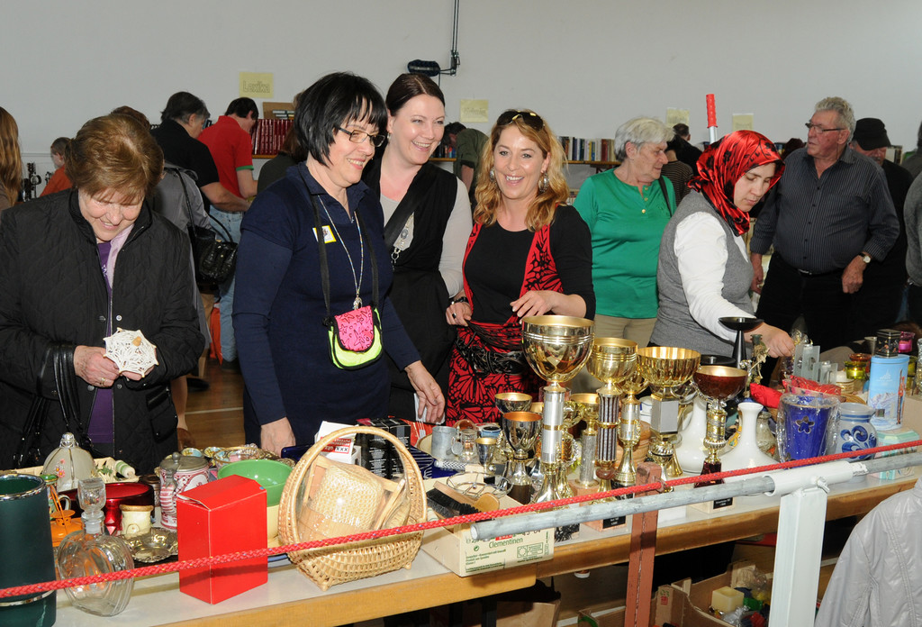 Flohmarkt Fu__ach 25_03_2011 42_jpg-1301073019