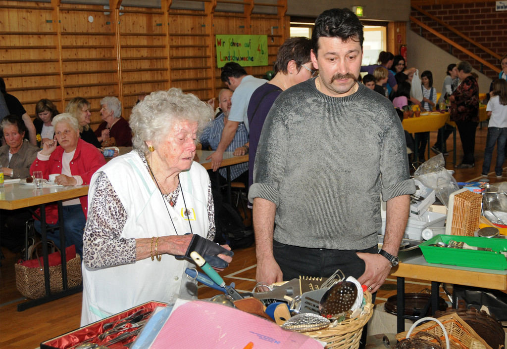 Flohmarkt Fu__ach 25_03_2011 72_jpg-1301073600