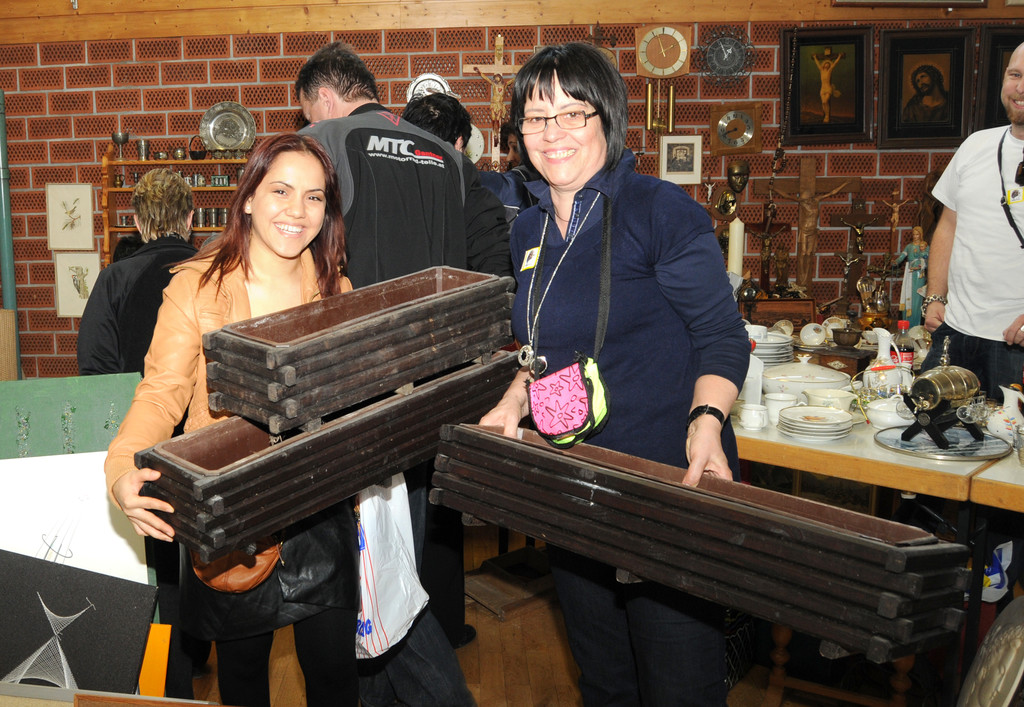Flohmarkt Fu__ach 25_03_2011 82_jpg-1301073928