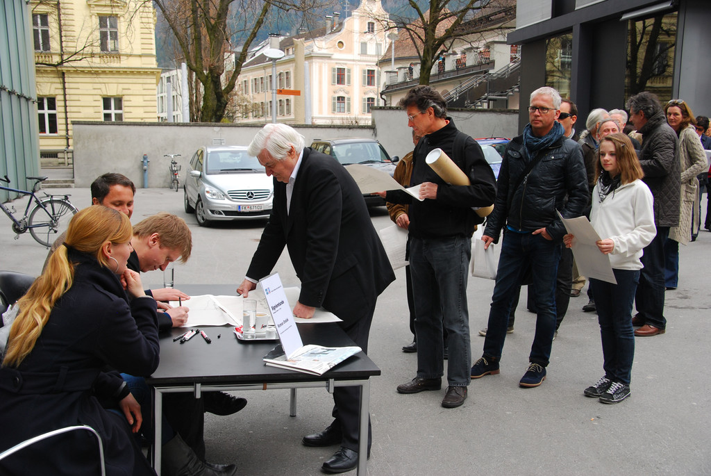 DSC_9606_jpg-1301321791