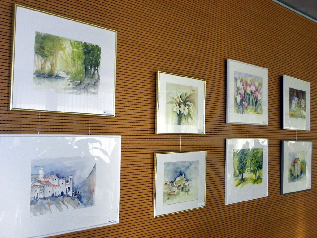 109_9215_JPG-1301351315