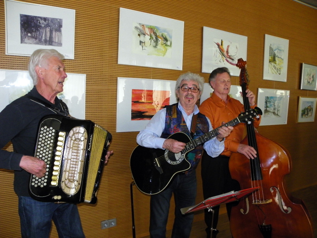 109_9177_JPG-1301351335