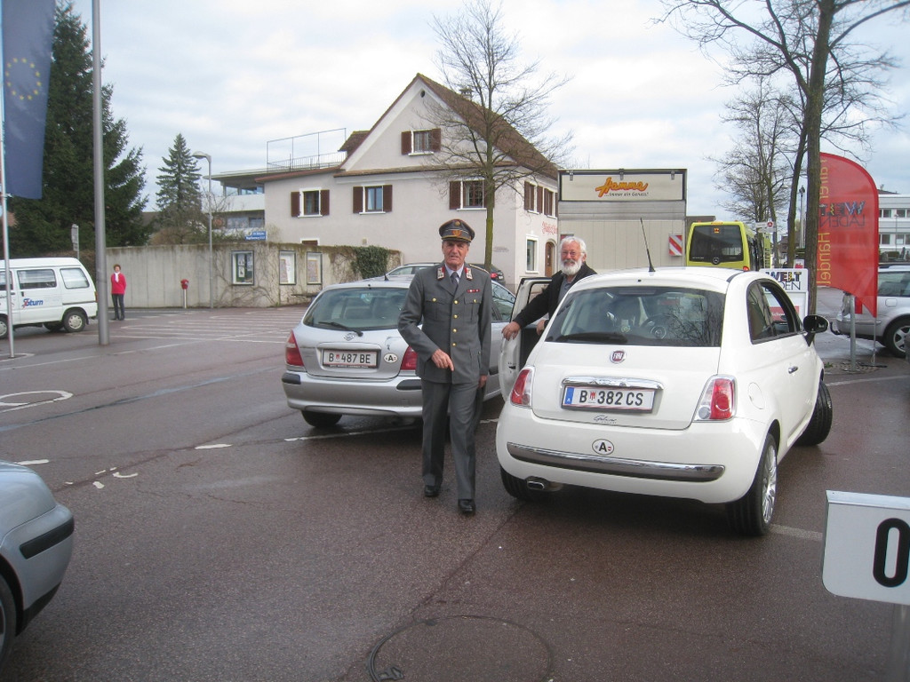 April Scherz Roter Platz 2011 _4__jpg-1301670615