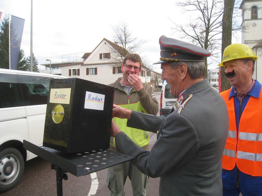 April Scherz Roter Platz 2011 _20__jpg-1301670777