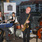 JOY Jazz _25__jpg-1301674023