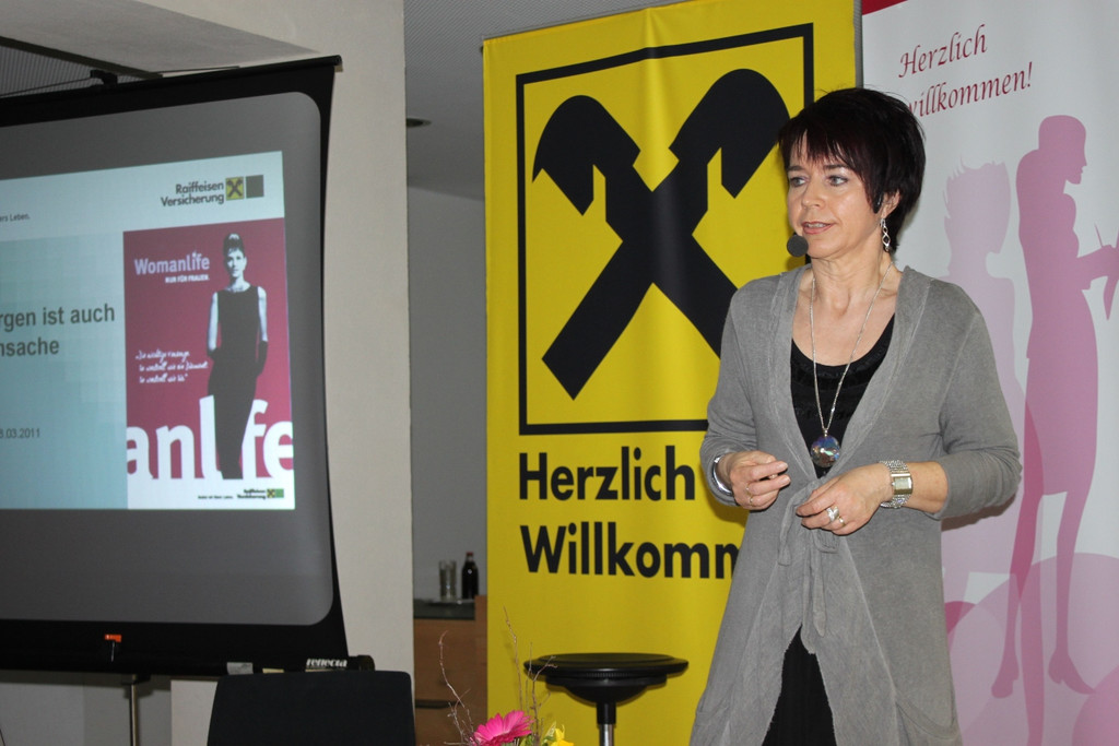 RAIBA Womanlife FARBTYP 2010 _7__jpg-1301681421