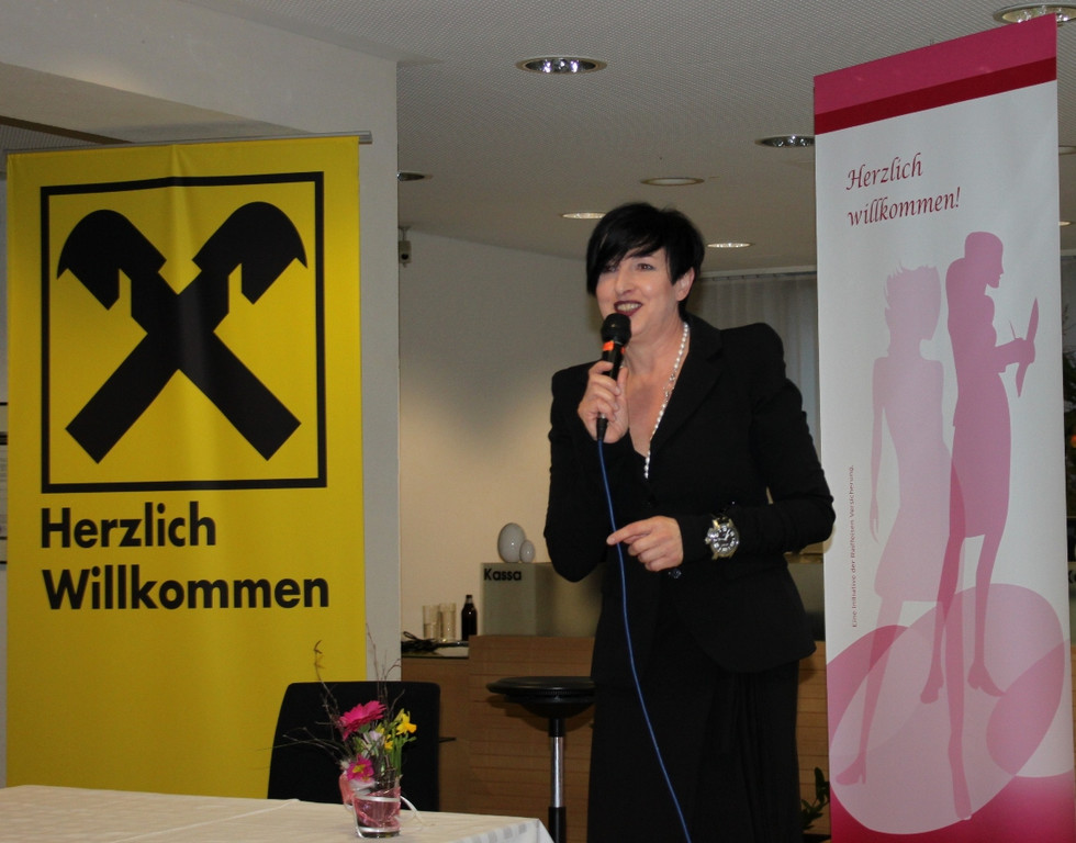 RAIBA Womanlife FARBTYP 2010 _10__jpg-1301681458