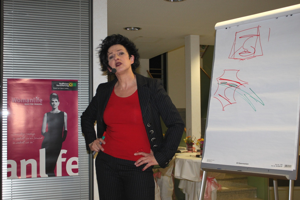 RAIBA Womanlife FARBTYP 2010 _21__jpg-1301681600