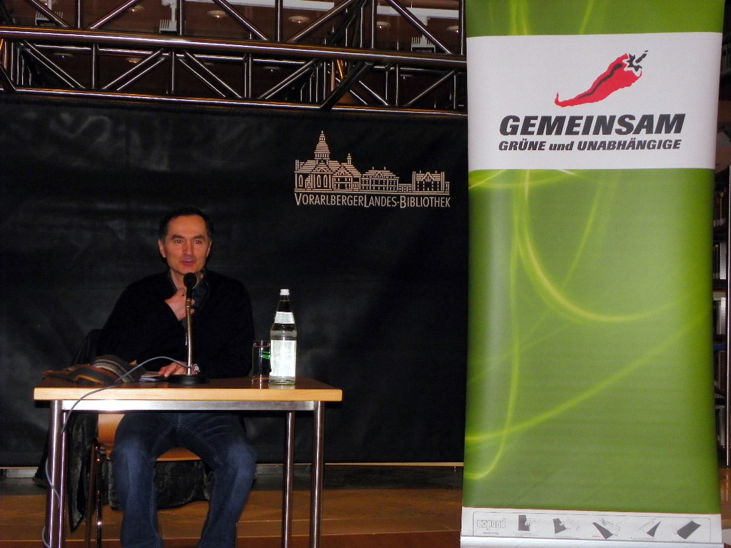 109_8264_JPG-1301778855